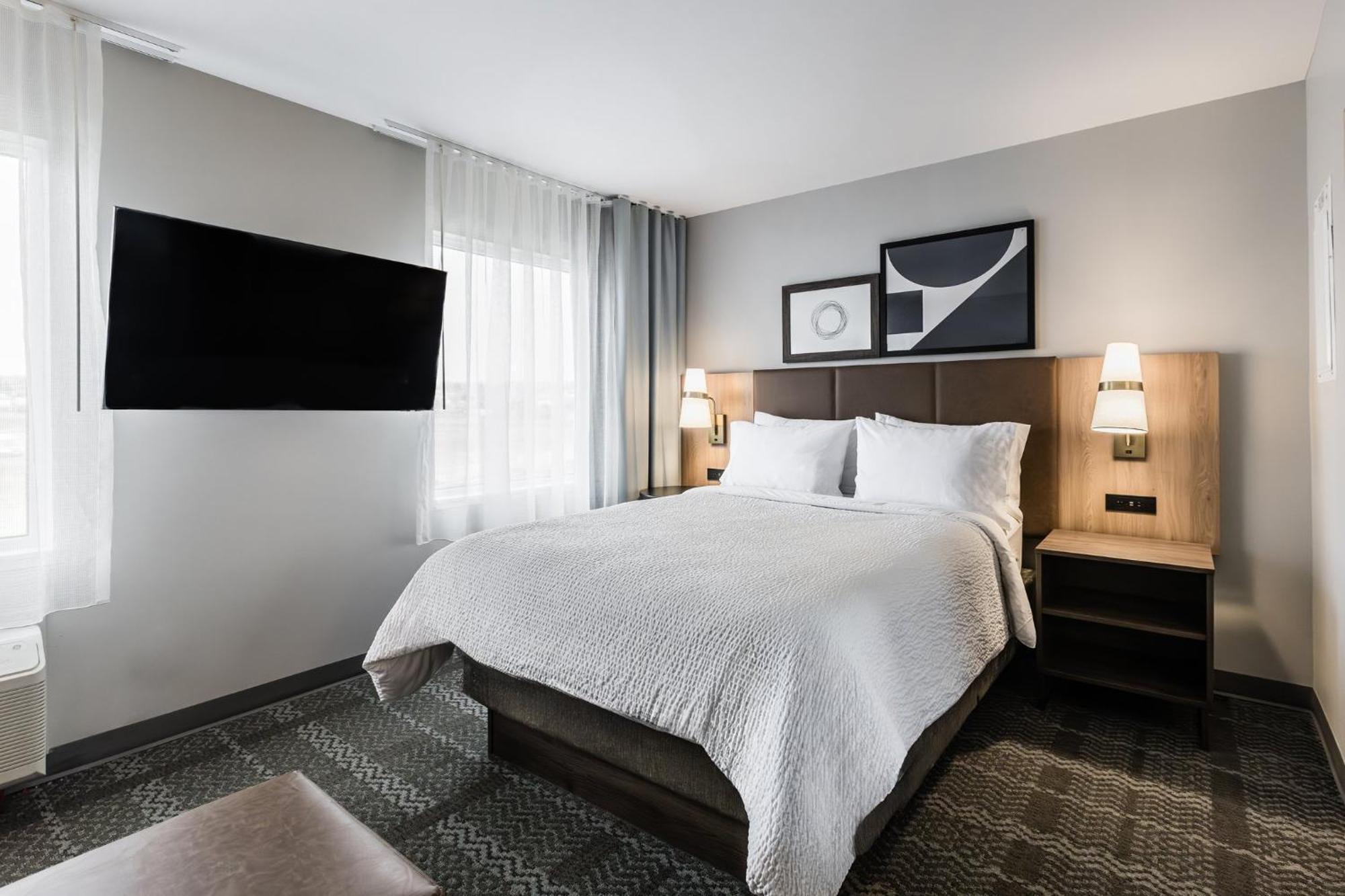 Staybridge Suites - Dawson Creek By Ihg Exterior foto